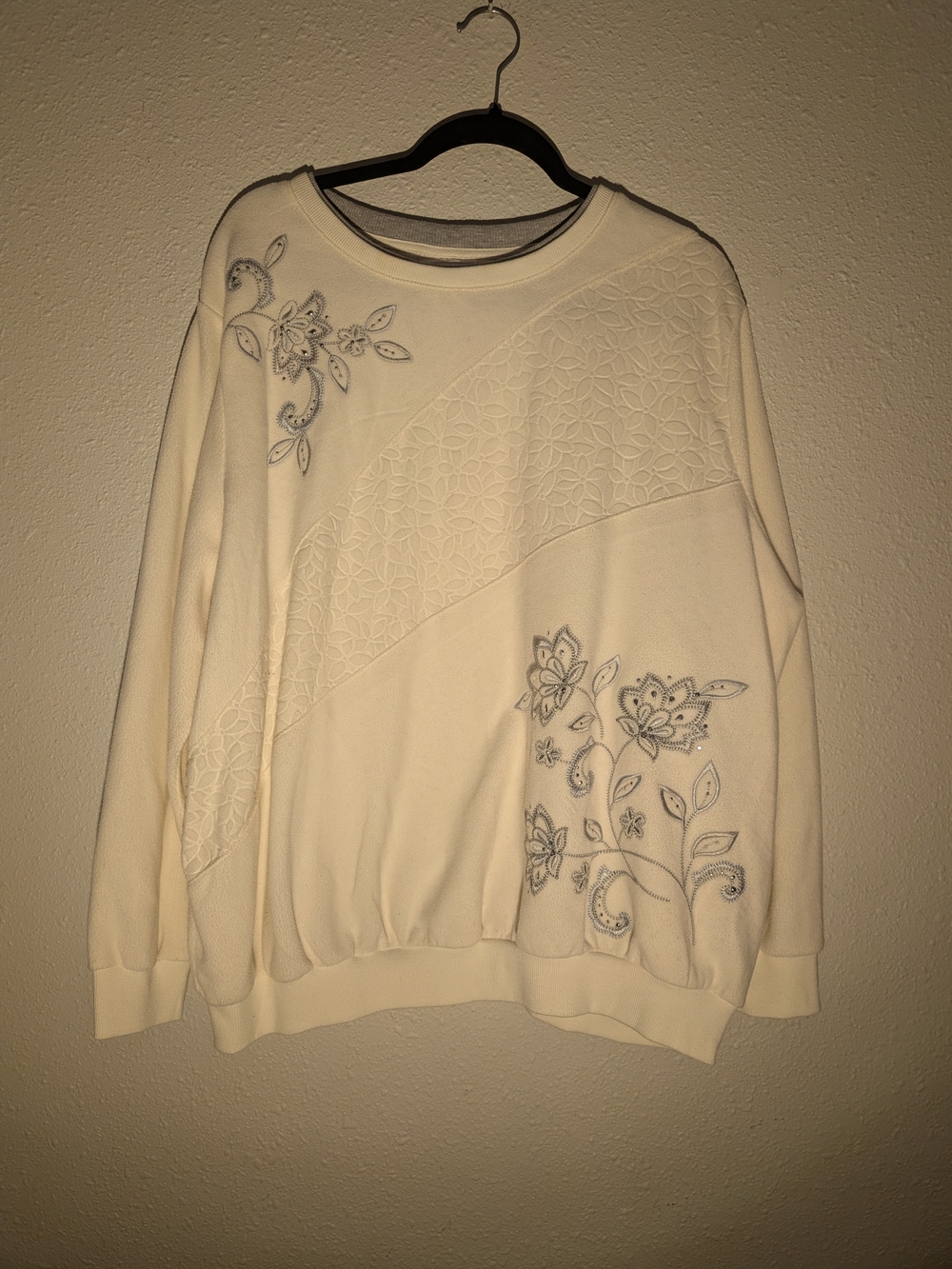 Alfred Dunner Cream Crewneck Sweater with Floral Embroidery 2X